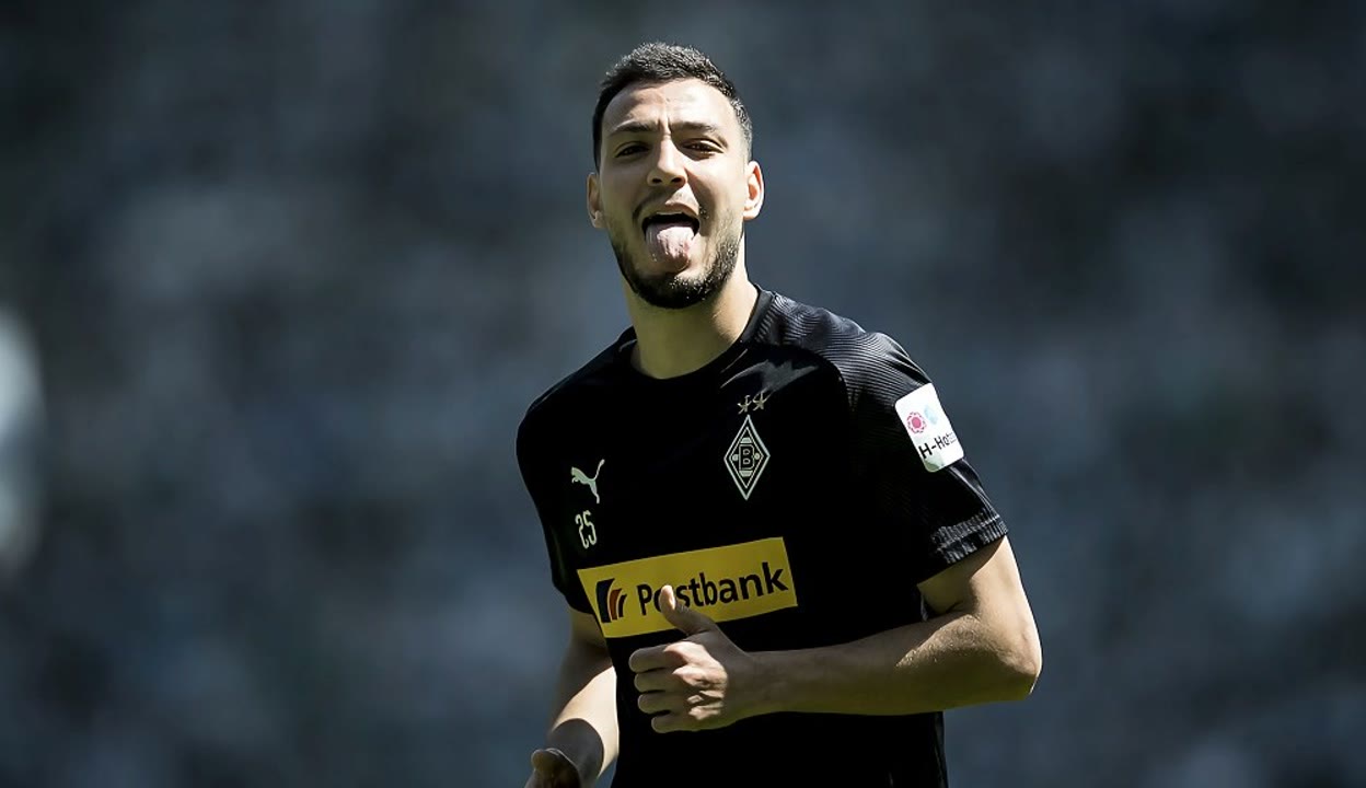 集结日体能课后,罗马官宣签约备战德甲,底气十足,心理建设被强调的简单介绍 集结日体能课后,罗马官宣签约备战德甲,底气十足,心理建设被强调的简单介绍