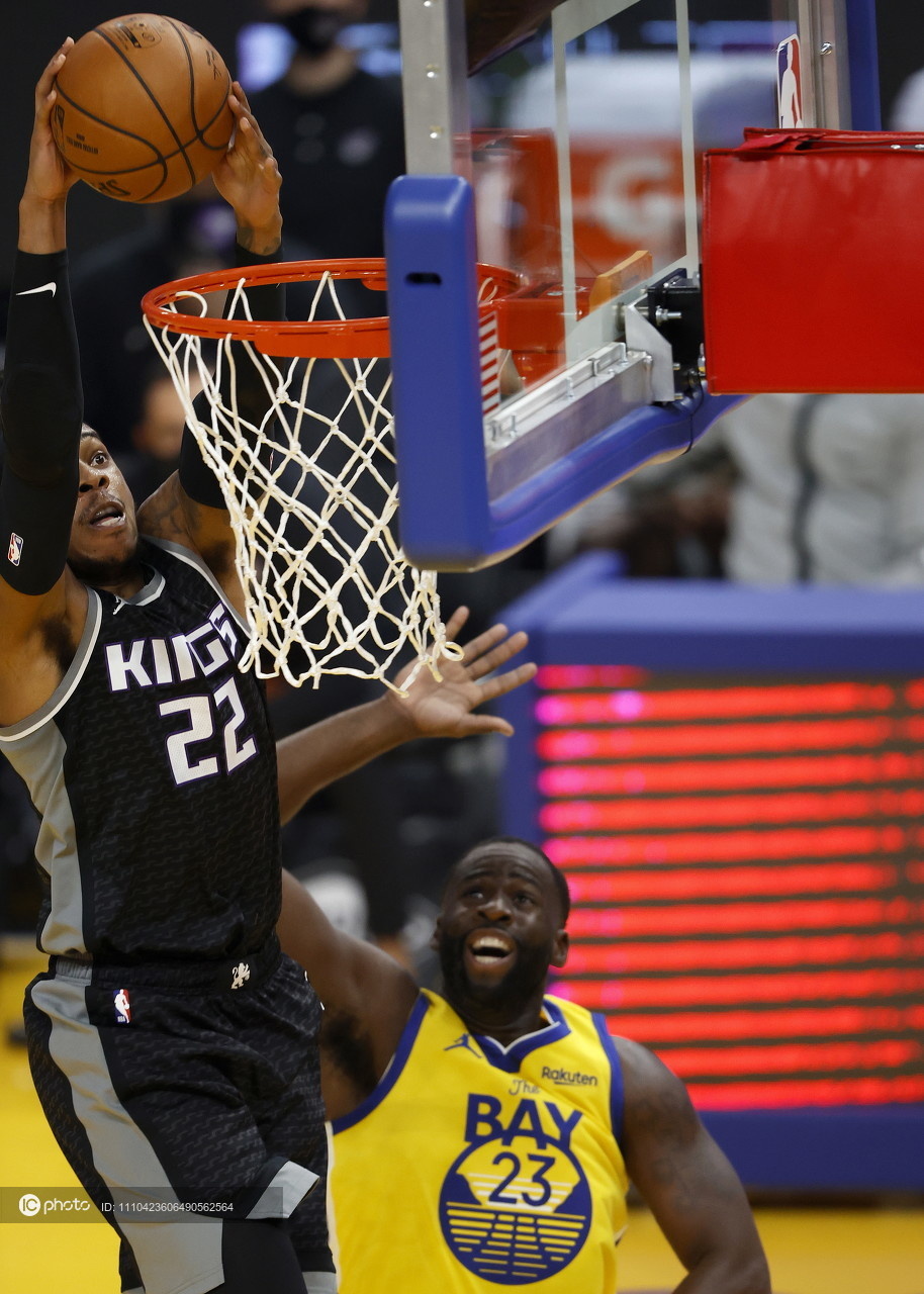 欧冠倒计时,萨克拉门托国王关键时刻防线松动,细节引发关注,震撼外界,更衣室氛围转暖的简单介绍 欧冠倒计时,萨克拉门托国王关键时刻防线松动,细节引发关注,震撼外界,更衣室氛围转暖的简单介绍