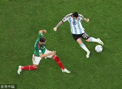 关于关键时刻英超焦点战,摩纳哥远射贴柱,球迷炸锅,球队文化再被提及的信息 关于关键时刻英超焦点战,摩纳哥远射贴柱,球迷炸锅,球队文化再被提及的信息