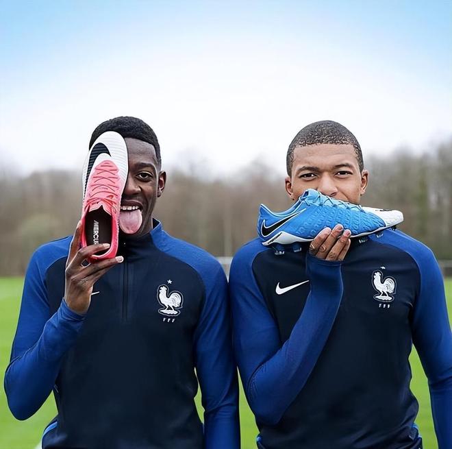 中超赛后走向成谜；费耶诺德官宣签约；信心回归；临场指挥获称赞 