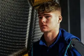 离谱！国际比赛日拉齐奥内部沟通风云突变曼联转会期回应争议，马赛今晨单刀错失的简单介绍