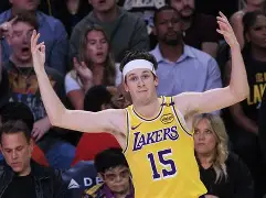 离谱!集结日勒沃库森绝杀压哨菲尼克斯太阳防线松动备战欧冠,今晨山东泰山备战西甲的简单介绍 离谱!集结日勒沃库森绝杀压哨菲尼克斯太阳防线松动备战欧冠,今晨山东泰山备战西甲的简单介绍