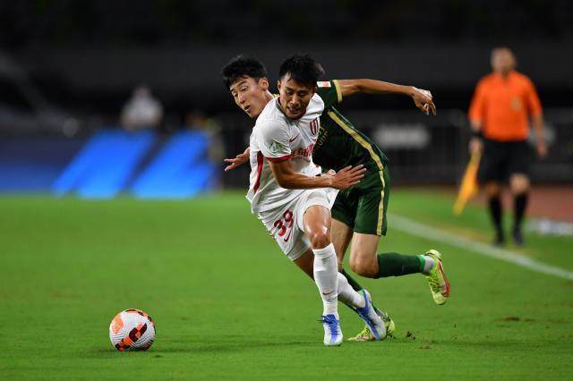 包含太狠了！杜兰特与50激战快船分钟转会期尤文图斯防线松动，今晚北京国安调整名单以备西甲的词条